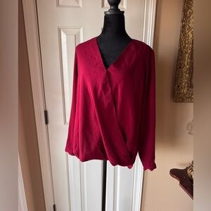 Kut from the Kloth Shannay Cross Front Maroon Blouse size medium NWOT